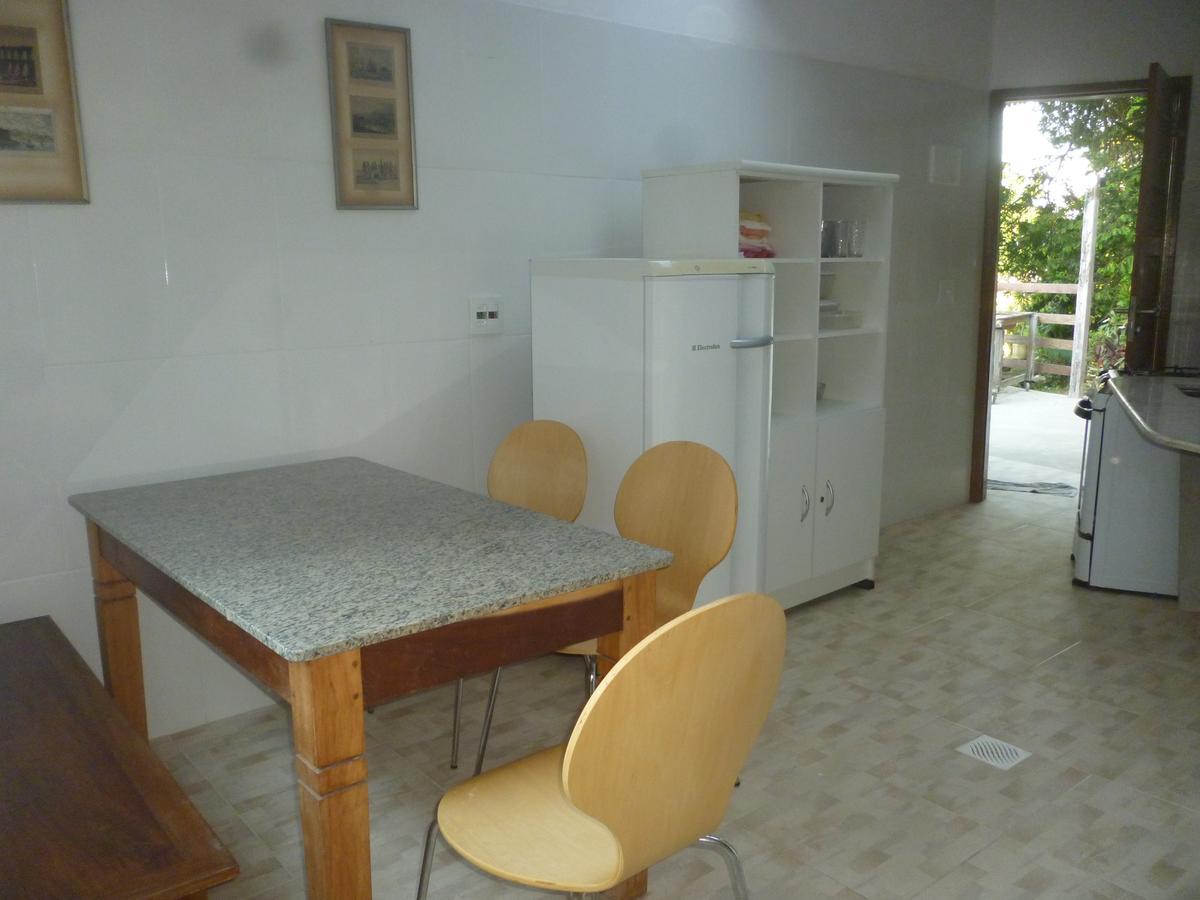 Casa de hóspedes Vale 1 *